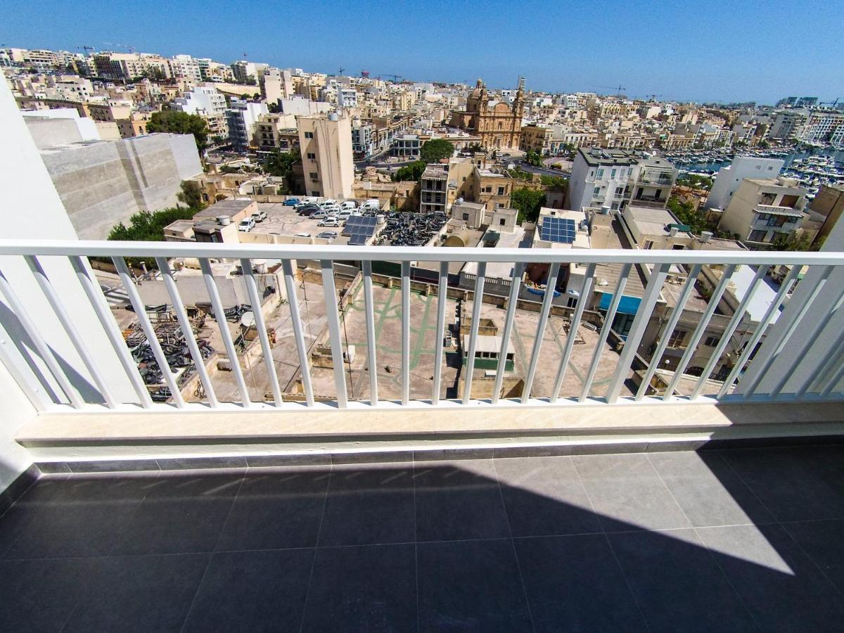 F12 Room 1, Private Room Two Single Beds Shared Bathroom In Shared Flat Msida Zewnętrze zdjęcie