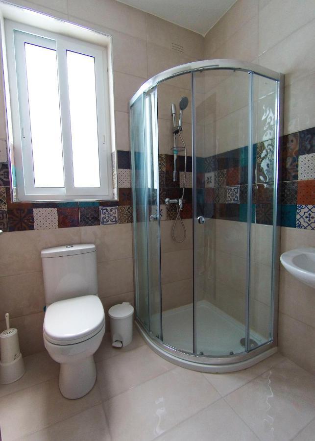 F12 Room 1, Private Room Two Single Beds Shared Bathroom In Shared Flat Msida Zewnętrze zdjęcie