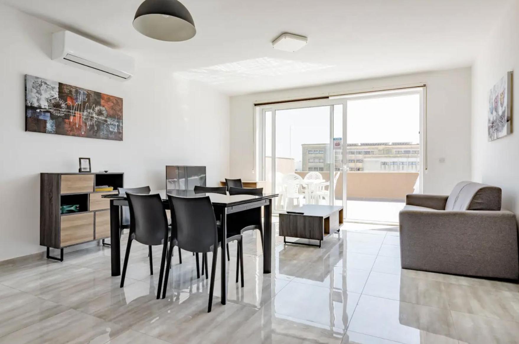 F12 Room 1, Private Room Two Single Beds Shared Bathroom In Shared Flat Msida Zewnętrze zdjęcie