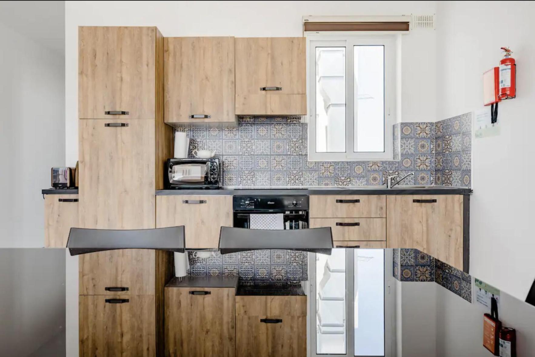 F12 Room 1, Private Room Two Single Beds Shared Bathroom In Shared Flat Msida Zewnętrze zdjęcie